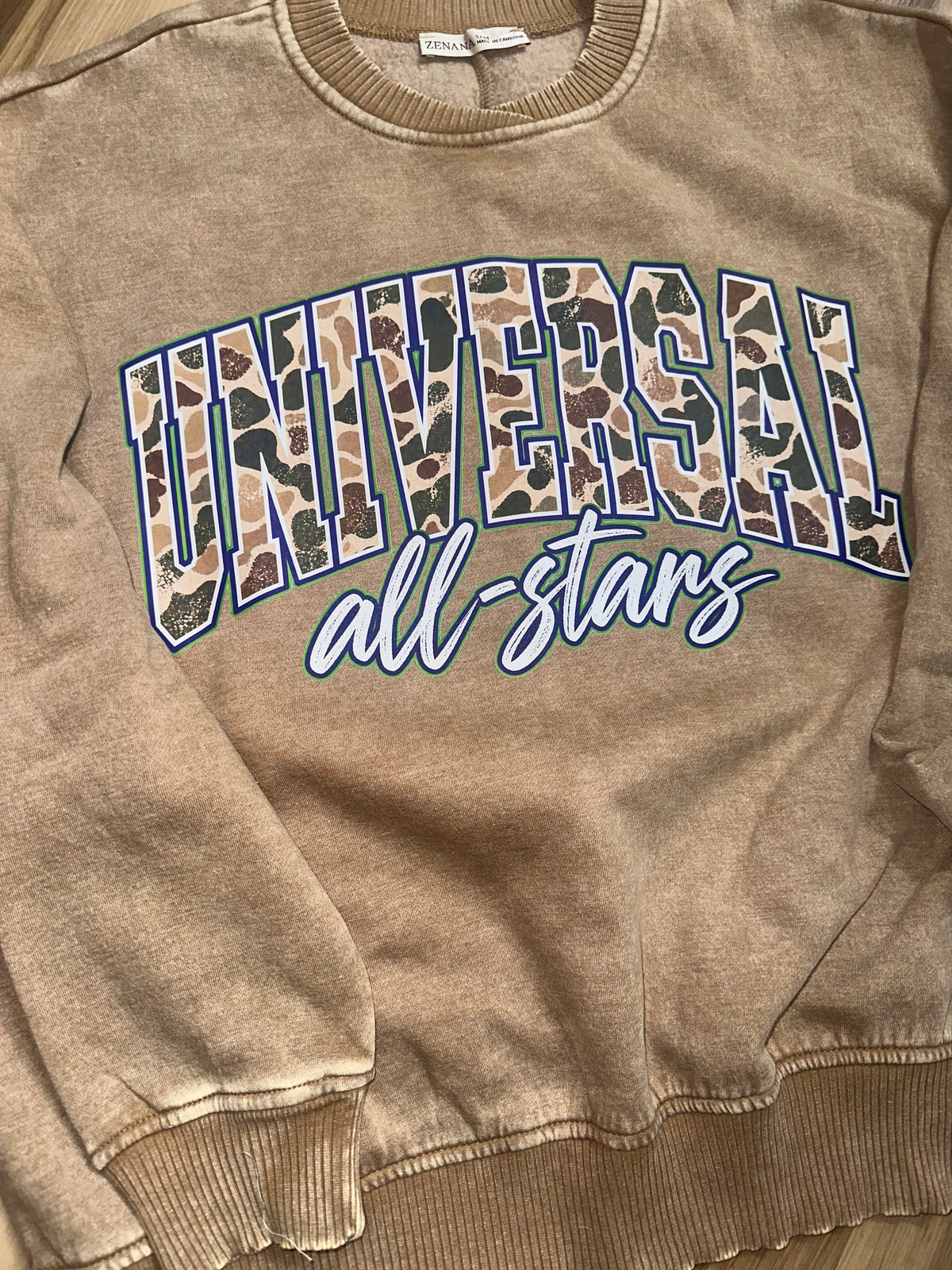 UA Zenana Camo Universal Crew
